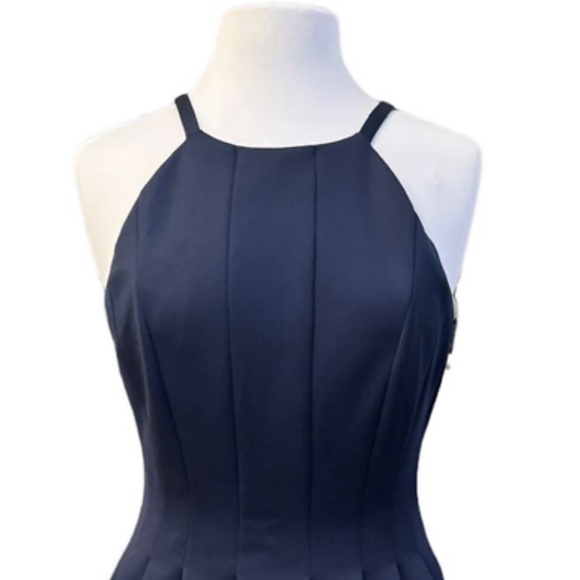 Vince Camuto color block halter dress - Picture 6 of 6